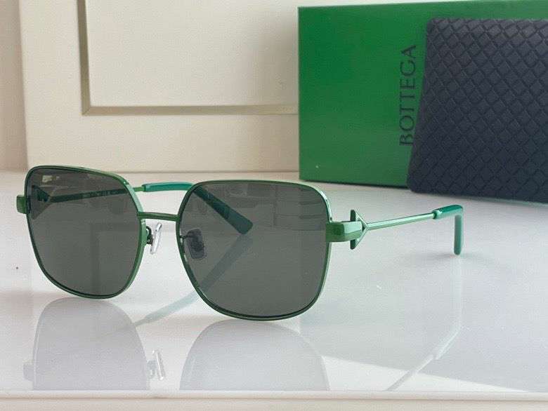 Picture of Bottega Veneta Sunglasses _SKUfw45926051fw